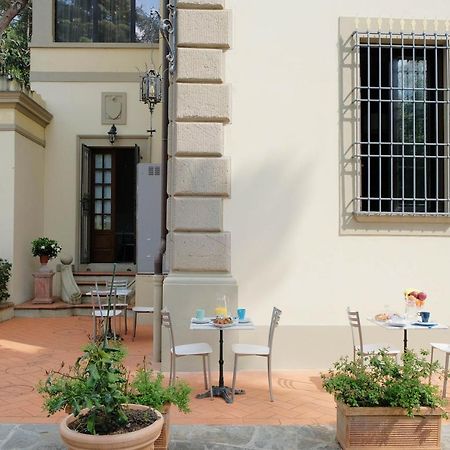 Villa Il Leone Florence Luaran gambar