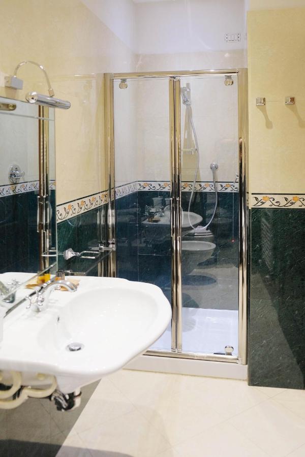 Villa Il Leone Florence Luaran gambar